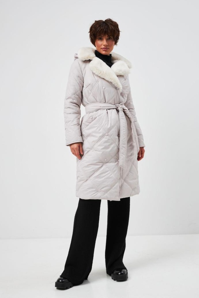 Куртка з хутряним коміром та паском