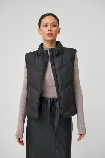 Жилет вкорочений