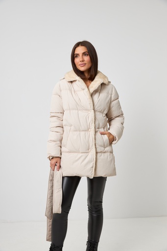 Куртка вкорочена з хутром