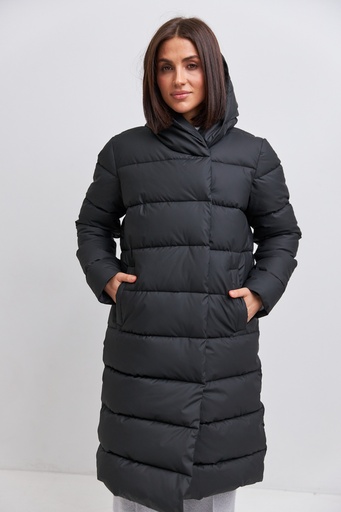 Puffer coat with snap buttons