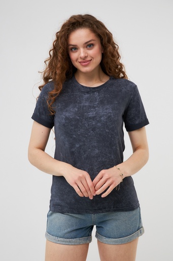 T-shirt with cuffs